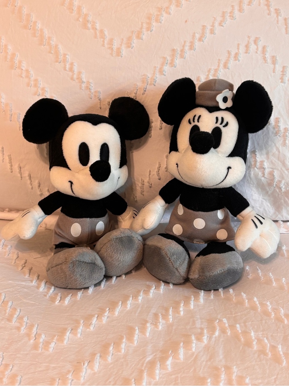 SEGA Disney Mickey & Minnie Mouse Black Grey White 10" Plush Steamboat Willie